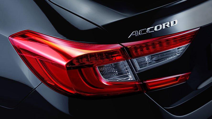 Xe Honda Accord 2022 với cặp đèn hậu được thiết kế bắt mắt và tinh xảo